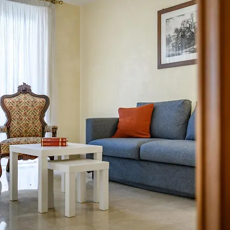 La Dimora Del Vagamondo - Ingresso In Comune Apartman